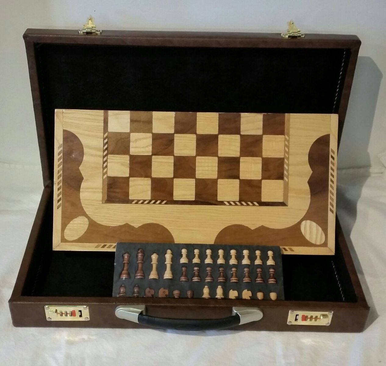 Chess & Backgammon Box 122 . SOLD