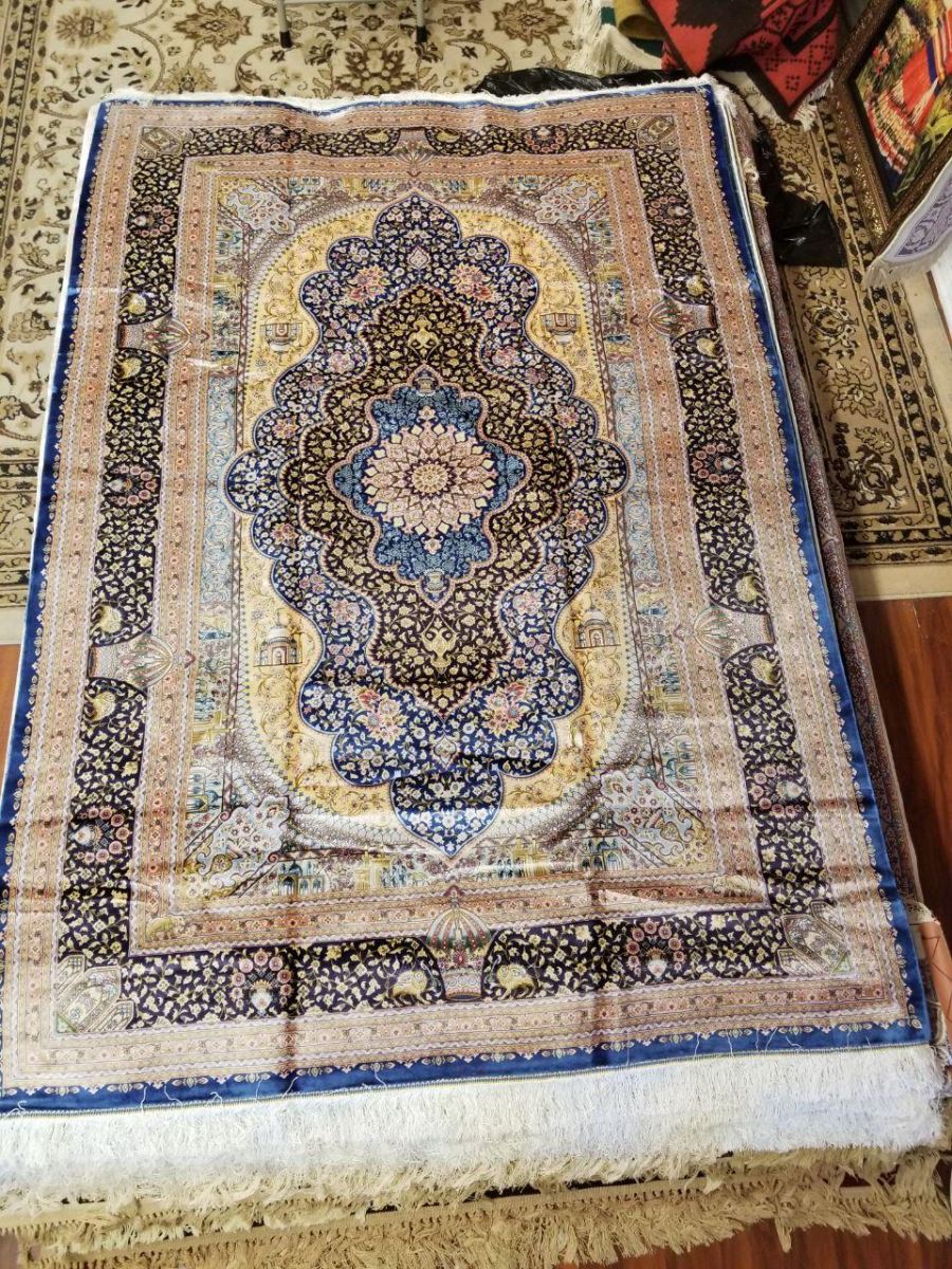 Persian Hand Loom Silk Rug 184